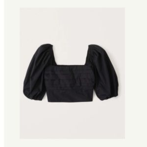 NWT Ruched Puff Sleeve Crop Top